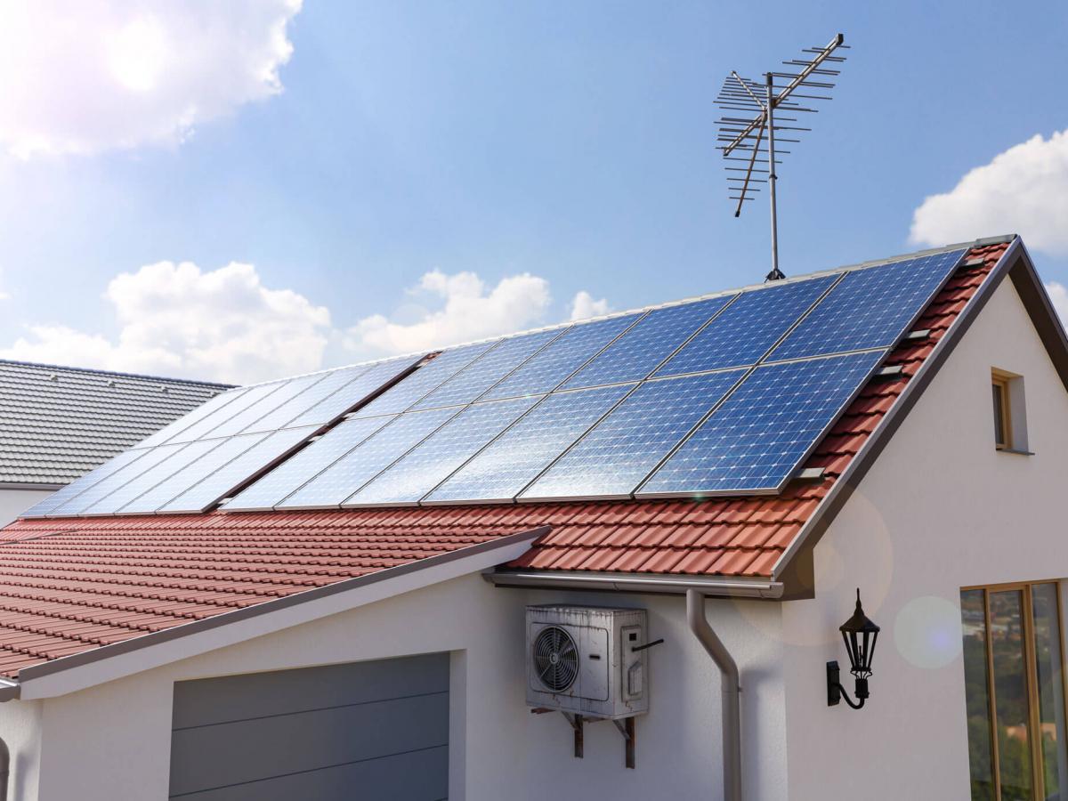 découvrez tout ce que vous devez savoir sur le photovoltaïque : énergie renouvelable, fonctionnement des panneaux solaires, avantages écologiques et économiques, ainsi que les meilleures pratiques pour optimiser votre installation. transformez la lumière du soleil en électricité et engagez-vous pour un avenir durable.