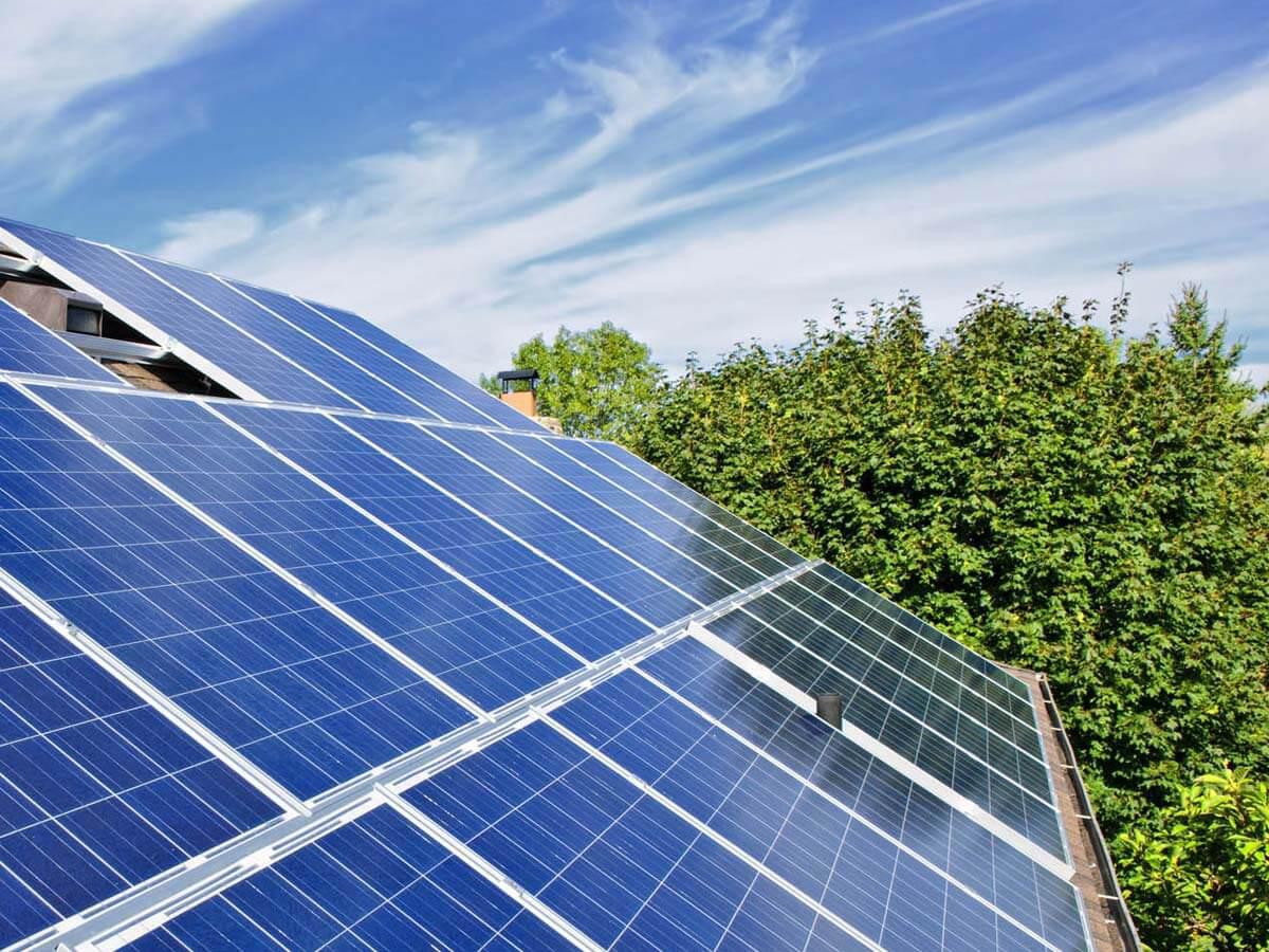 découvrez comment choisir les panneaux photovoltaïques adaptés à vos besoins énergétiques. notre guide vous aide à comprendre les critères essentiels pour optimiser votre investissement et produire de l'énergie verte de manière efficace.