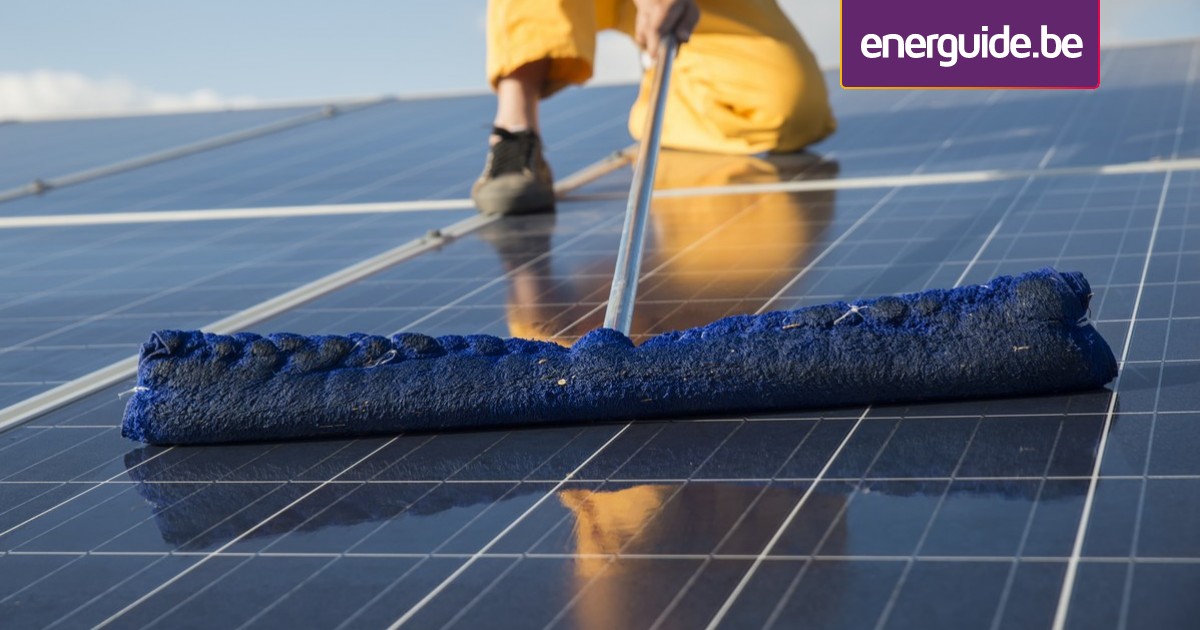 entretien-photovoltaiques-1 Maintenance des panneaux photovoltaïques : tout ce qu'il faut savoir