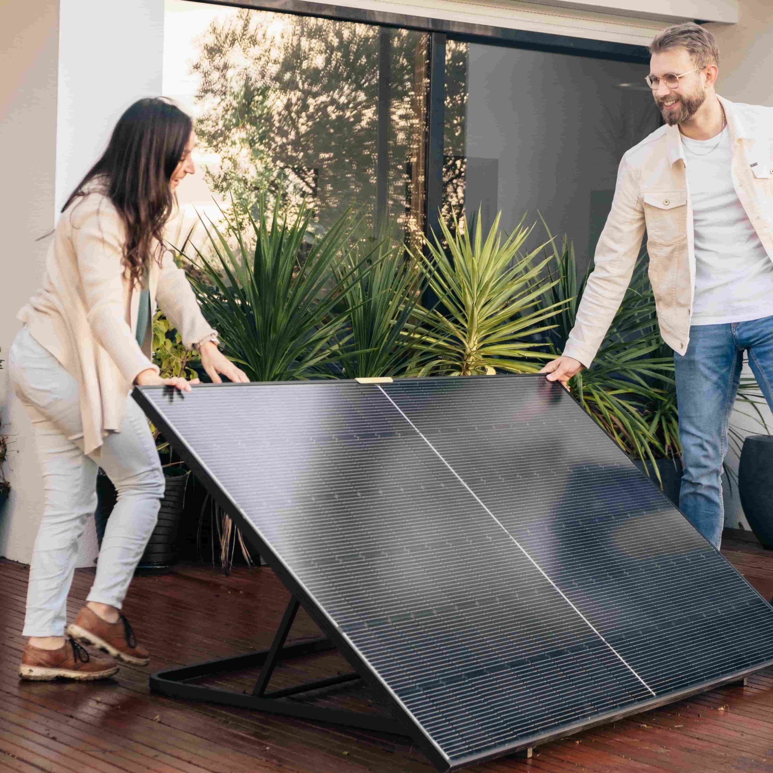 panneau-solaire-guide-doptimisation-2-scaled Poser un panneau solaire : guide complet pour optimiser votre investissement