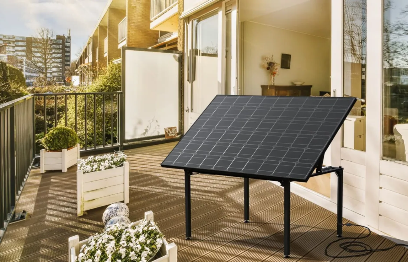 panneaux-photovoltaiques-jardin Les avantages des panneaux photovoltaïques au sol pour votre jardin