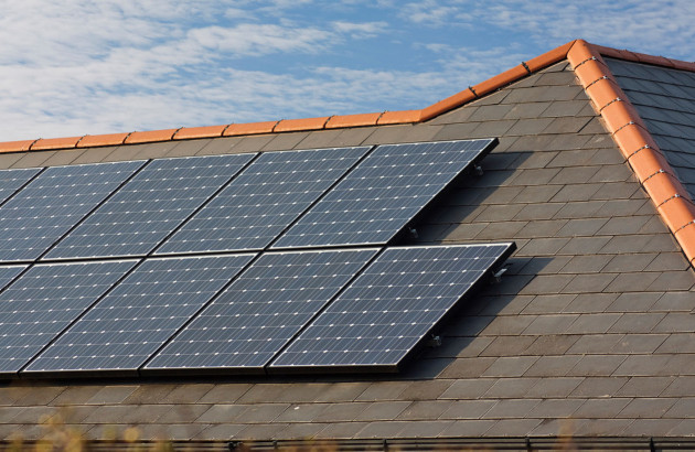 optimisez votre consommation d'énergie avec l'intégration de panneaux photovoltaïques. découvrez nos solutions sur mesure pour une transition énergétique réussie, des économies sur vos factures et un impact positif sur l'environnement.