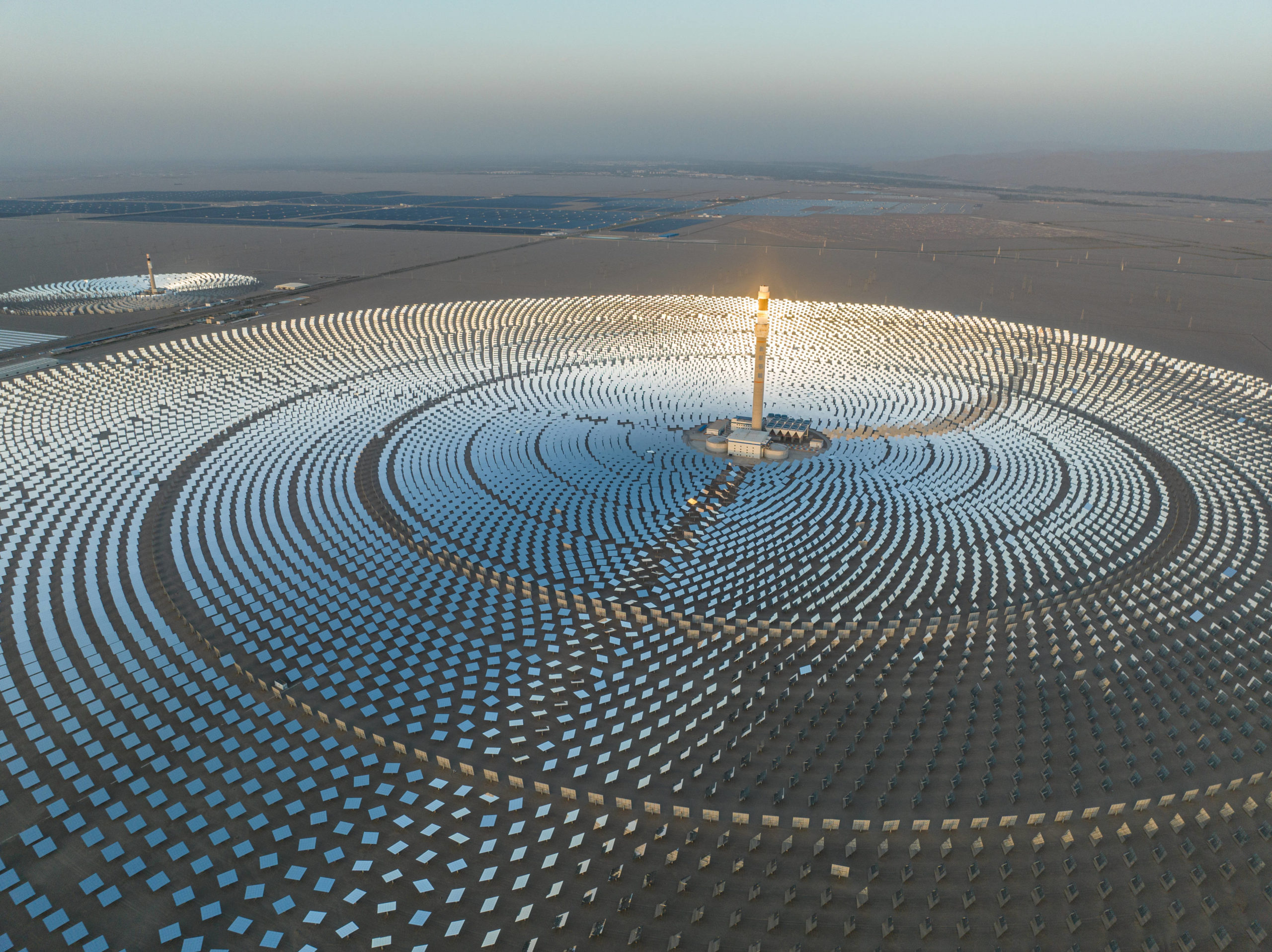 découvrez notre centrale photovoltaïque, une solution énergétique durable et économique qui transforme la lumière du soleil en électricité. profitez d'une énergie propre et renouvelable tout en réduisant votre empreinte carbone.