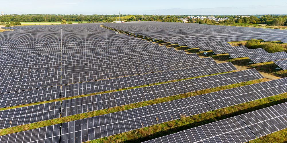 découvrez la centrale solaire de la sarthe, une solution innovante et durable qui produit de l'énergie renouvelable tout en contribuant à la protection de l'environnement. informez-vous sur ses caractéristiques, ses avantages et son rôle dans la transition énergétique.
