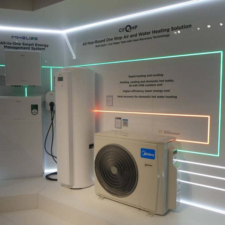 ifa-2024-photovoltaique-et-stockage-3 IFA 2024 : Innovations en photovoltaïque de balcon et solutions de stockage d'électricité