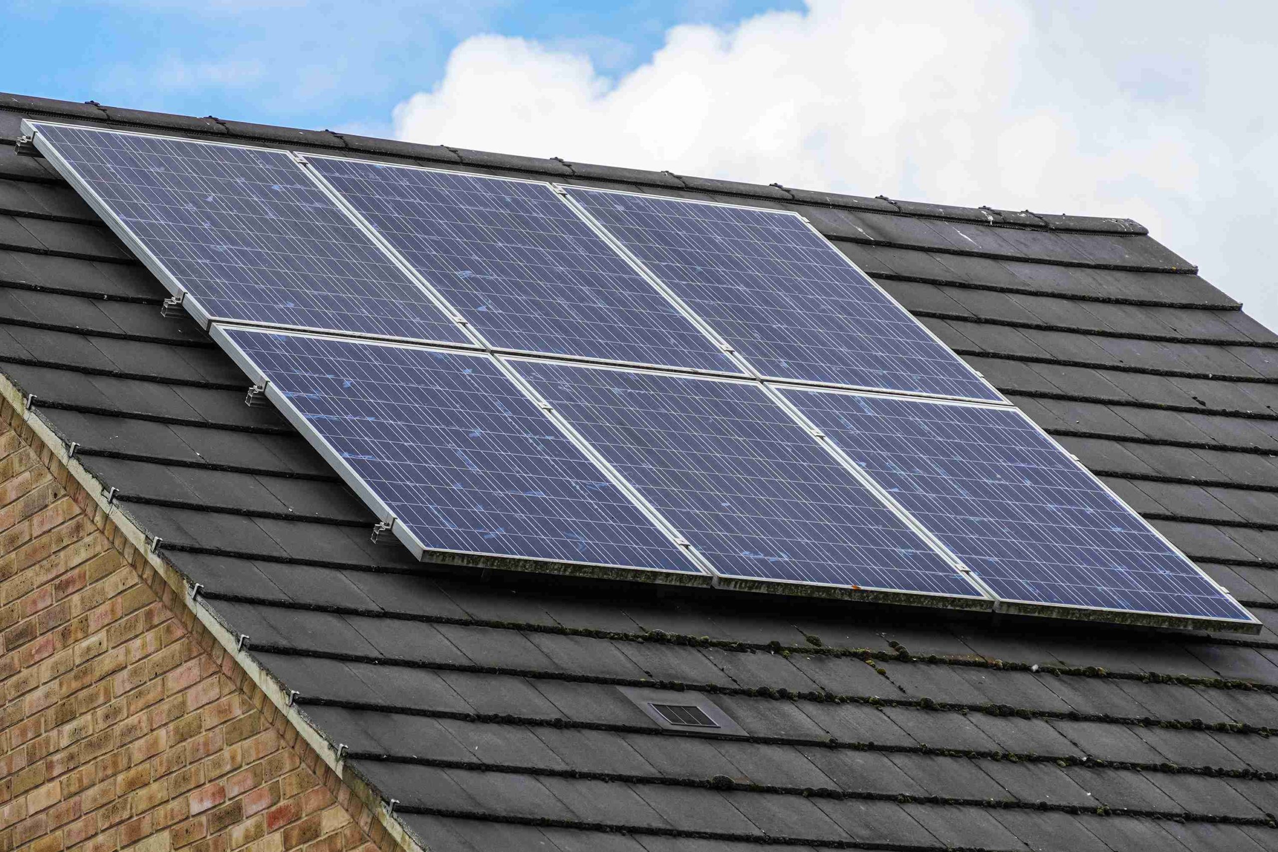 interet-photovoltaique-et-stockage-2 Photovoltaïque et batteries de stockage : quel intérêt ?