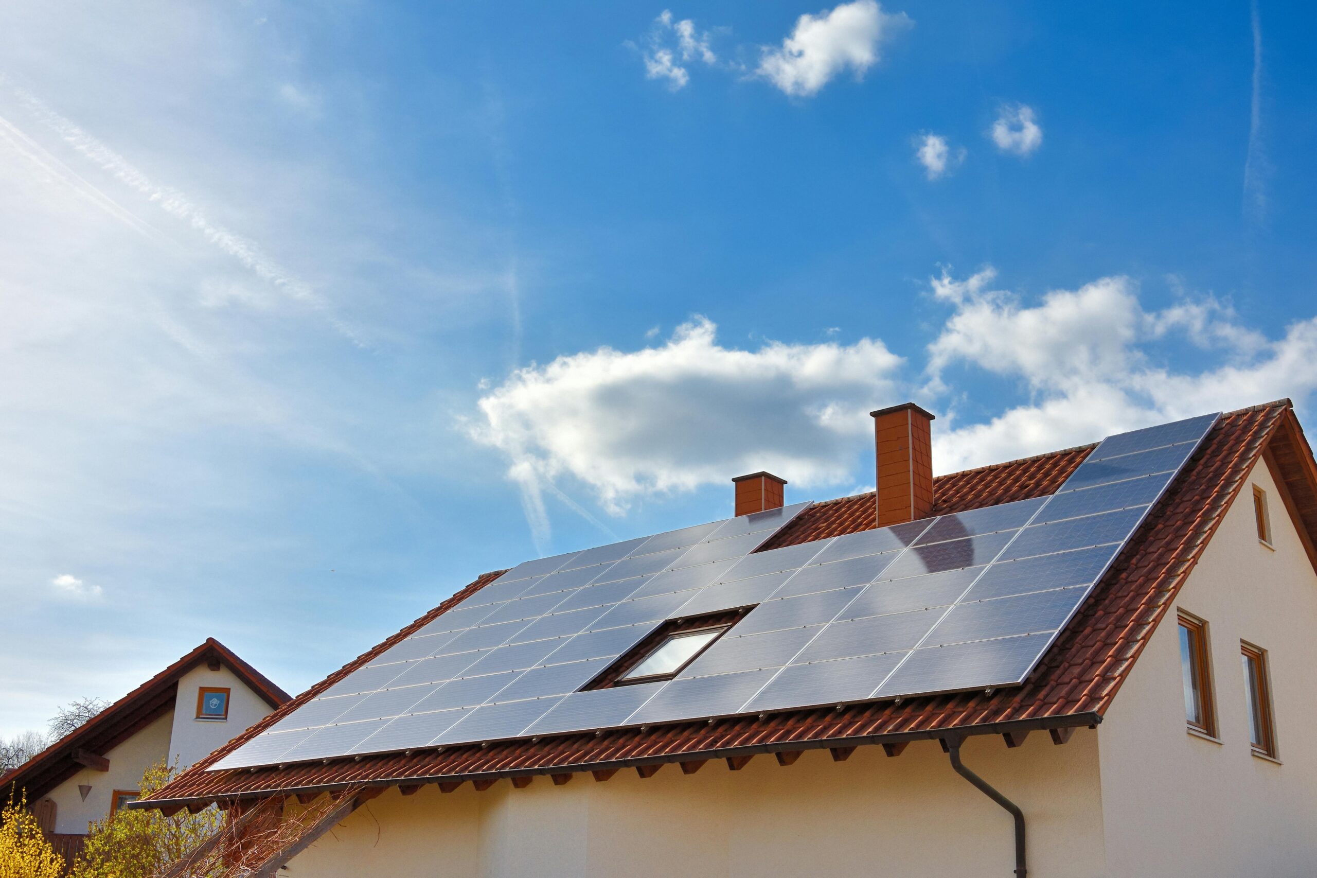 découvrez les enjeux et perspectives de la législation photovoltaïque à venir. anticipez les changements réglementaires et optimisez vos projets d'énergie solaire grâce à notre analyse approfondie des tendances législatives.