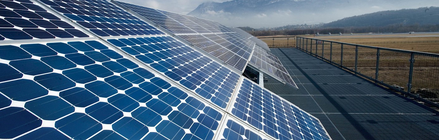 découvrez le photovoltaïque serein, une solution d'énergie renouvelable alliant fiabilité et performance. optez pour une installation solaire qui vous assure tranquillité d'esprit tout en réduisant votre empreinte carbone. transformez la lumière du soleil en énergie propre et durable pour votre foyer ou votre entreprise.